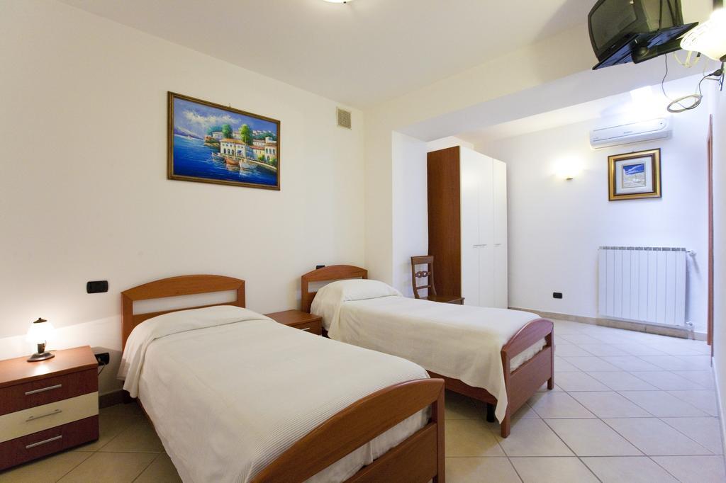Olga'S Residence Relais Nerano Δωμάτιο φωτογραφία
