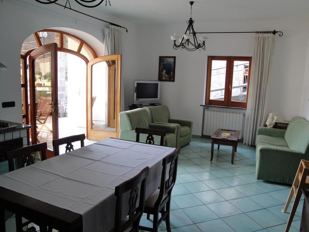 Olga'S Residence Relais Nerano Δωμάτιο φωτογραφία