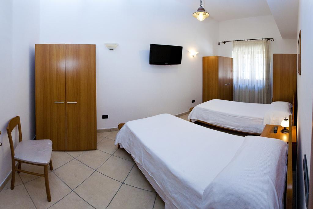 Olga'S Residence Relais Nerano Δωμάτιο φωτογραφία